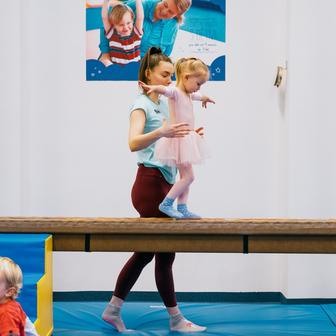 David a Jana Mašátovi razí přístup, který děti vede nejen k pohybu, ale také ke zvládání sociálních kontaktů i vlastních pocitů.