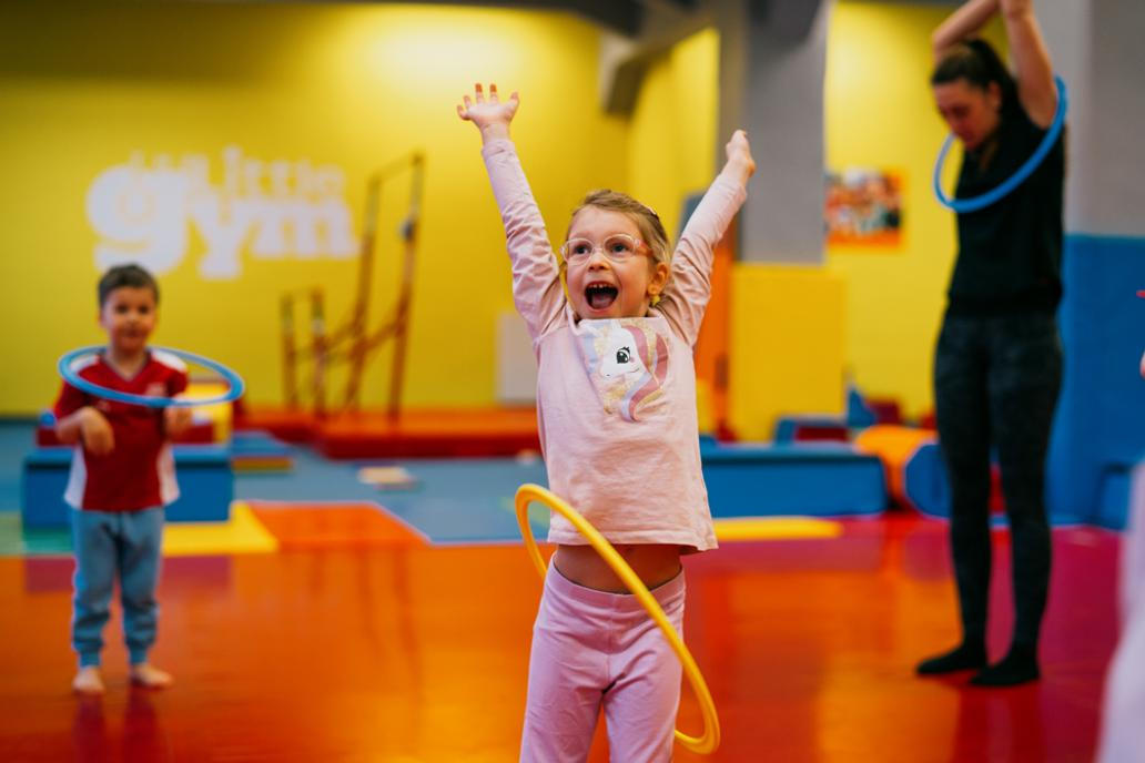 David a Jana Mašátovi razí přístup, který děti vede nejen k pohybu, ale také ke zvládání sociálních kontaktů i vlastních pocitů.