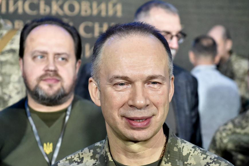 Rusko ztrácí miliardy a elitní síly, ale chystá tisíc dronů denně, popisuje Sysrkyj