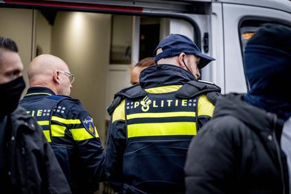 Honderden demonstranten, zwarte pieten en heel veel politie bij Mars voor veilig Nederland