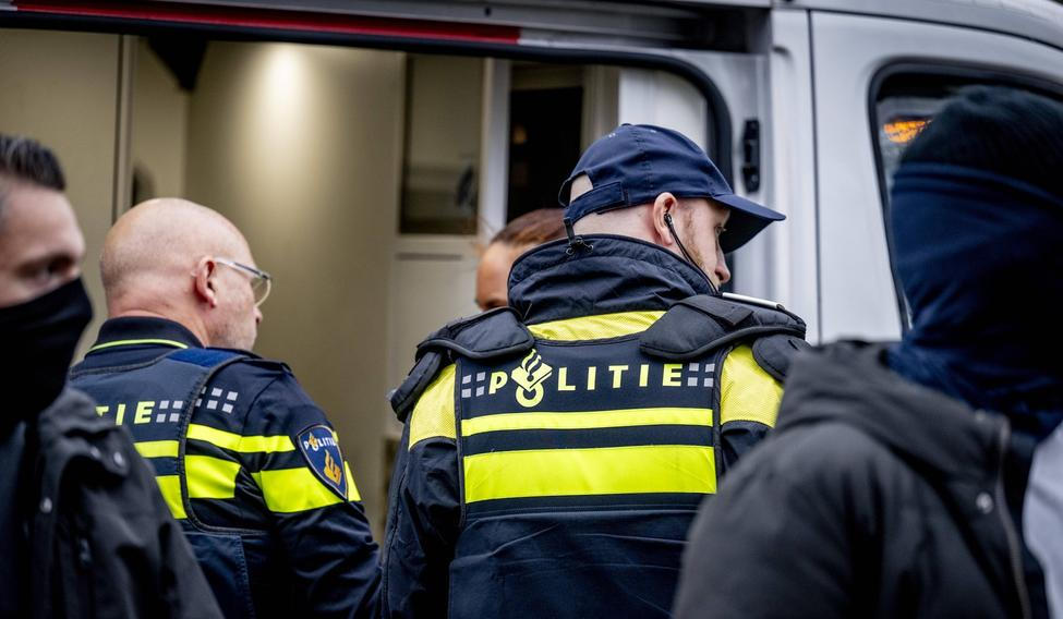 Honderden demonstranten, zwarte pieten en heel veel politie bij Mars voor veilig Nederland