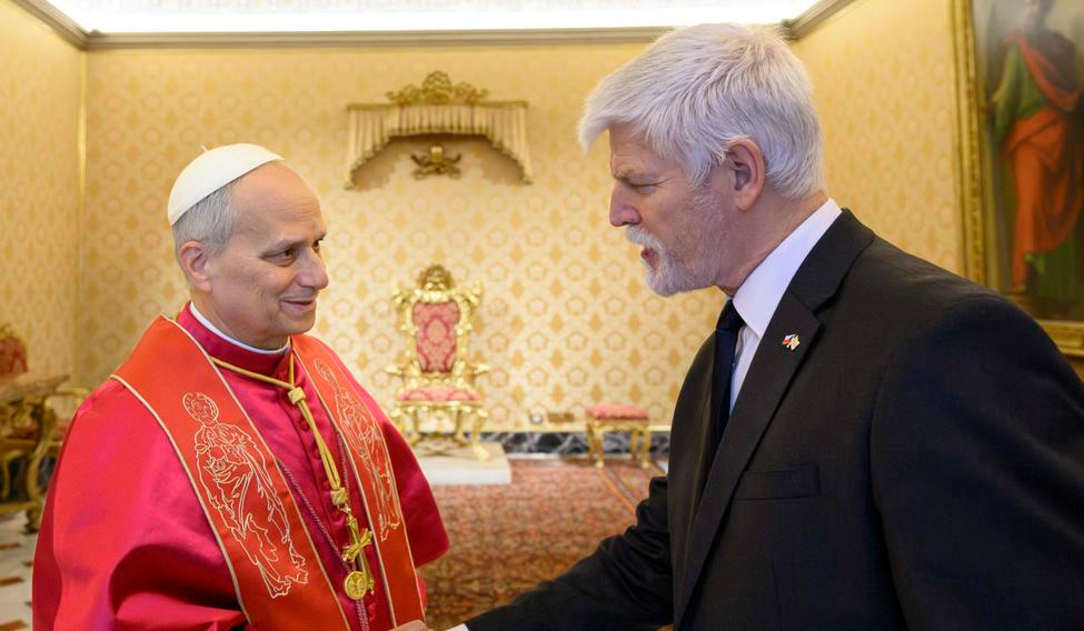 Český prezident Petr Pavel při setkání s papežem Lvem XIV., 19. ledna 2026.