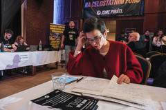 Na celostátním pirátském fóru, které proběhlo třetí lednový víkend v Prachaticích, se řešila i finanční situace strany. Kromě toho si Piráti zvolili vedení, poslankyně Olga Richterová (na snímku) obhájila pozici místopředsedkyně.