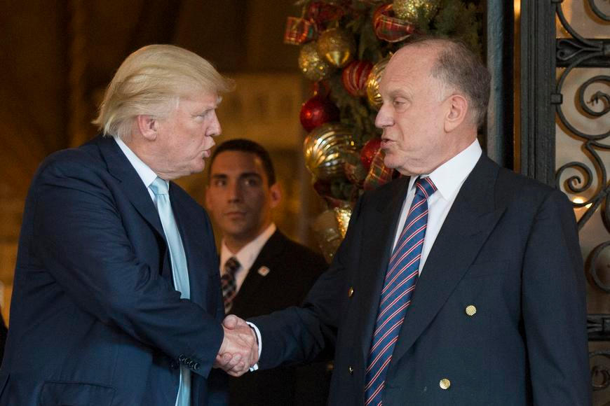 Česká stopa v Trumpově arktickém tažení. Kdo je muž, který ho „naočkoval“ Grónskem?