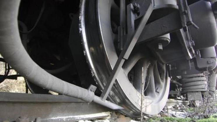 Nehoda vlaku zastavila hlavní trať v ČR