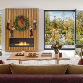 Wife wins ďż˝4.5M Omaze mansion - after ignoring husband's advice 'not to bother'