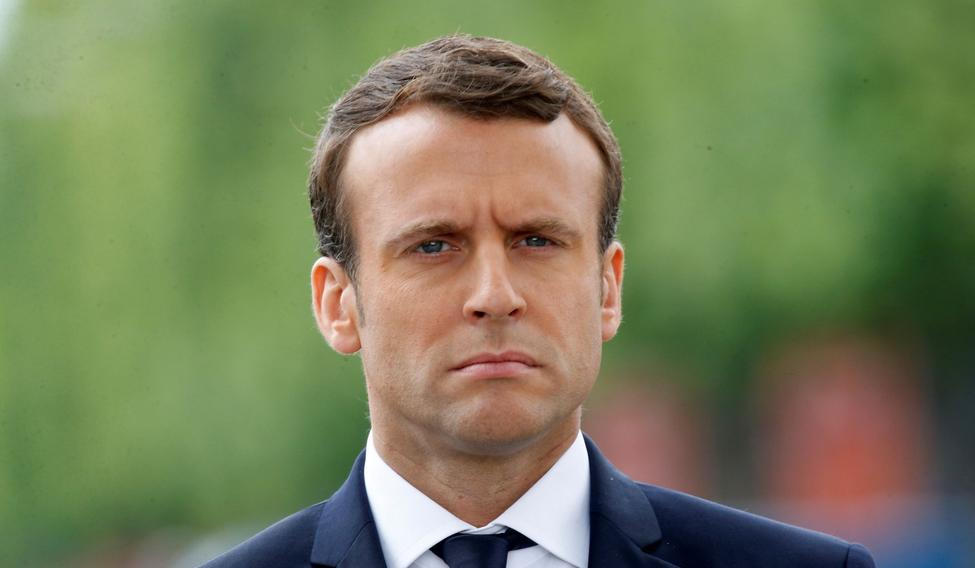 Macron: Odmítám myšlenku, že demokracie bude odsouzena k bezmocnosti