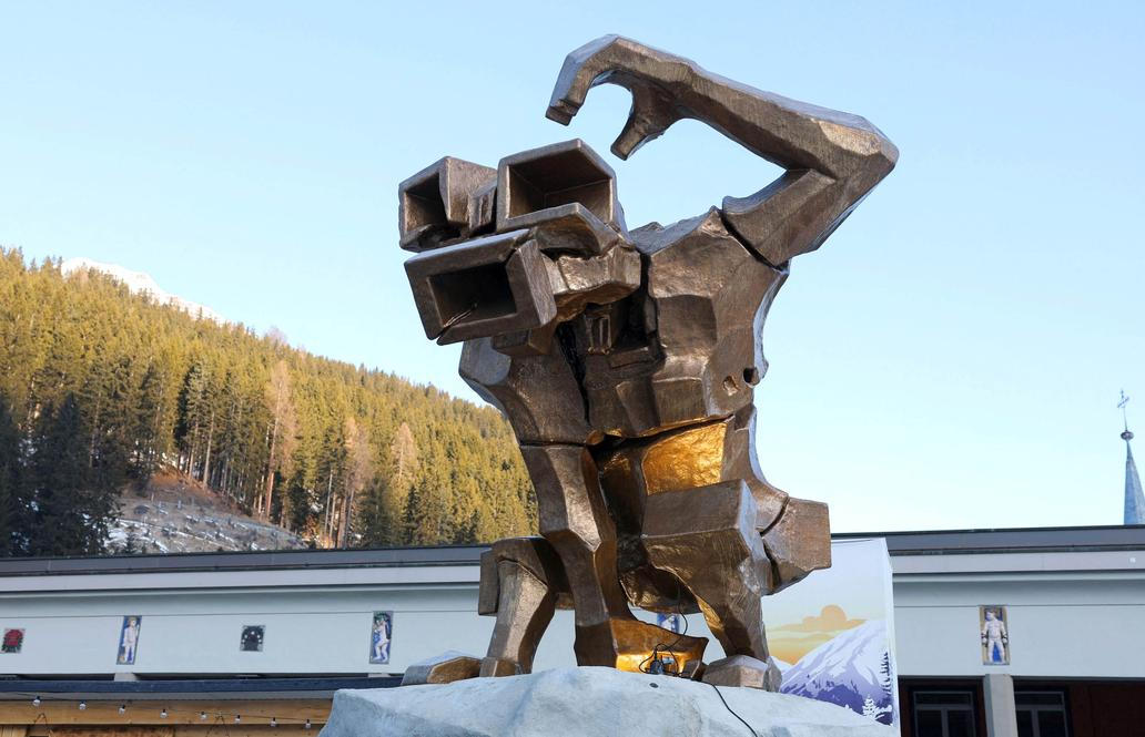 Davos v napětí: čekání na Trumpa, celebrity a politika v jedné galerii