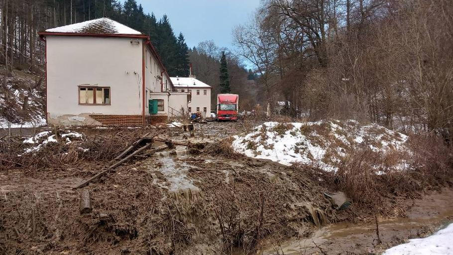 Zvířecí výkaly unikly z farmy u Podmyčí na Znojemsku.
