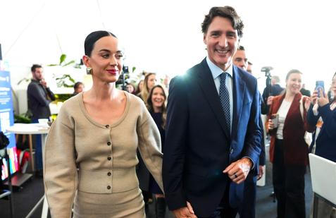 Davos v napětí: čekání na Trumpa, celebrity a politika v jedné galerii