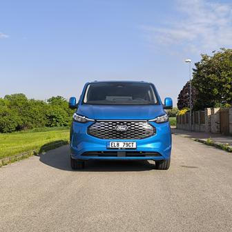 Ford E-Tourneo Custom