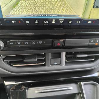 Ford E-Tourneo Custom