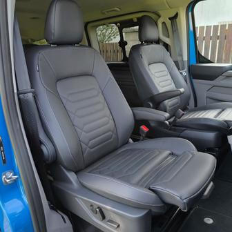Ford E-Tourneo Custom