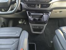 Ford E-Tourneo Custom