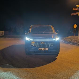 Ford E-Tourneo Custom