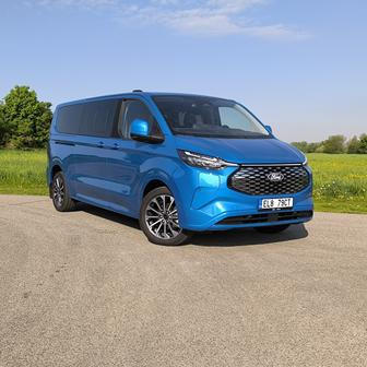 Ford E-Tourneo Custom