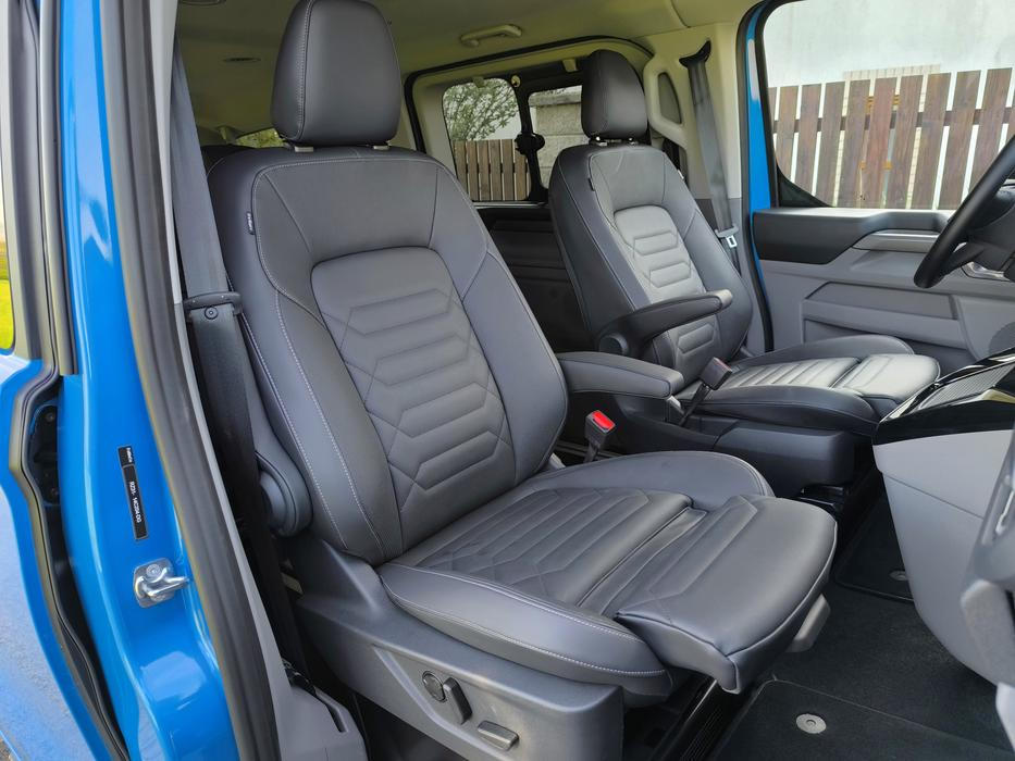 Ford E-Tourneo Custom