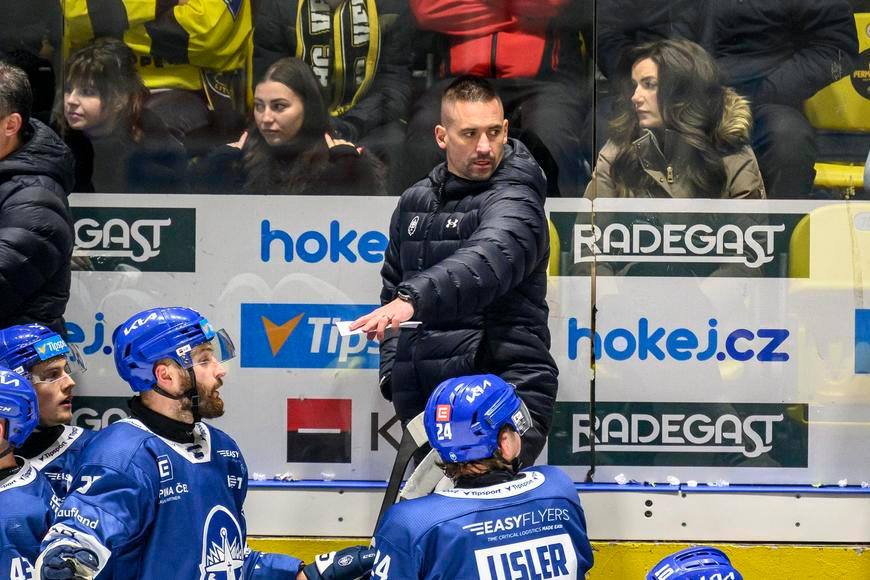 Takhle to Plekanec dlouho dělat nemůže, míní Nedorost. Půjde do Kladna Rulík?