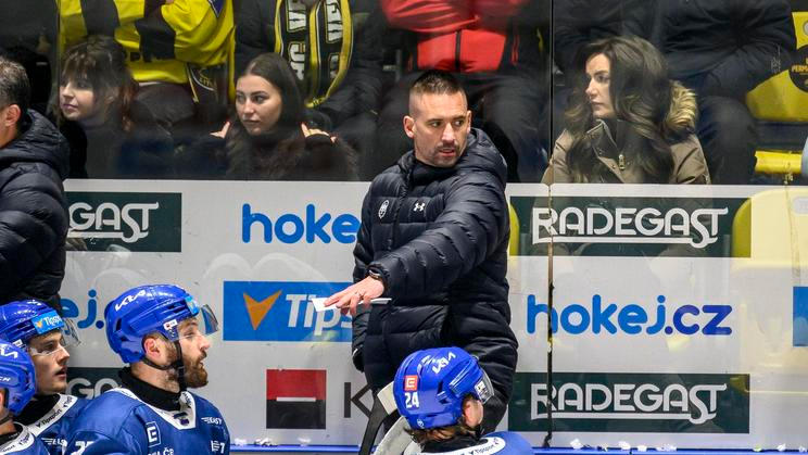 Tomáš Plekanec, trenér, hokejista, sportovec, gesto