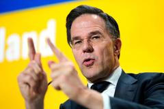 Generální tajemník NATO Mark Rutte ve čtvrtek uvedl, že o využívání důležitých nerostných surovin s Trumpem nehovořil. 