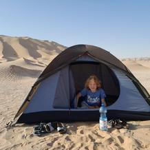 Lenka Linhartová se synem na cestách