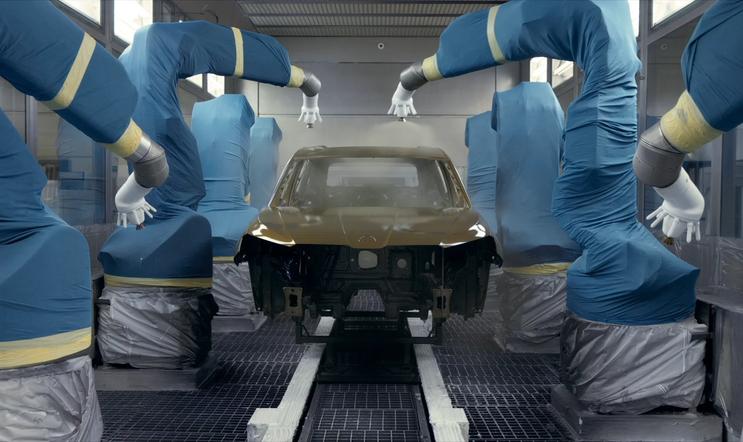 Výroba vozů Škoda v Mladé Boleslavi.