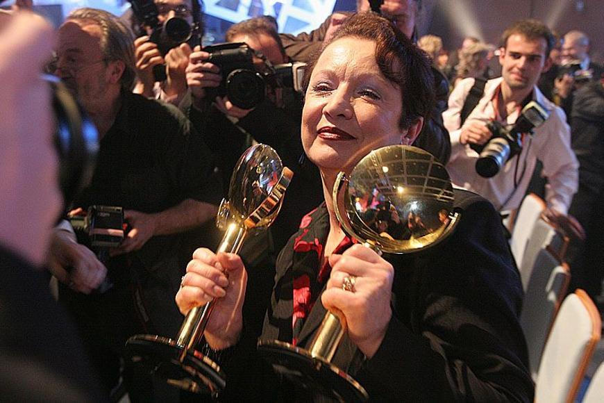 Noblesa a profesionalita místo předvádění. Pět let bez herečky Hany Maciuchové