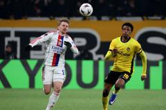 Pavel Šulc z Lyonu v utkání Evropské ligy proti Bernu