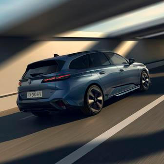 Peugeot 308 SW má 551 litrů v kufru s prodává se od 710 000 korun.