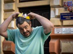 Bývalý starosta pražských Řeporyjí Pavel Novotný opustil věznici po odpykání tříměsíčního trestu za výtržnictví, podněcování k trestnému činu a nebezpečné pronásledování podnikatele.