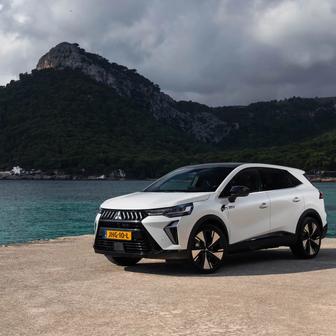 Ta slibuje jízdu za 4,4 l/100 km.