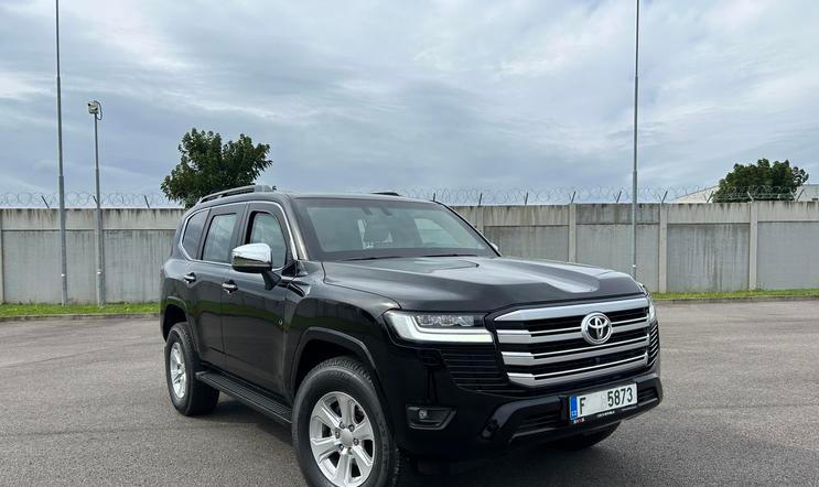 Toyota Land Cruiser LC 300