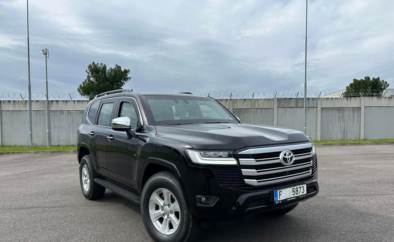 Toyota Land Cruiser LC 300