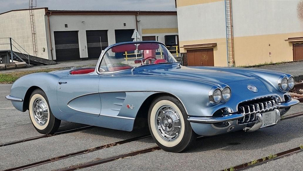 Stát prodá dva zabavené veterány v aukci. 