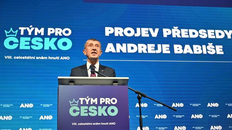 Premiér a předseda ANO Andrej Babiš při projevu na volebním sněmu vládního hnutí ANO, 24. ledna 2026, Praha.