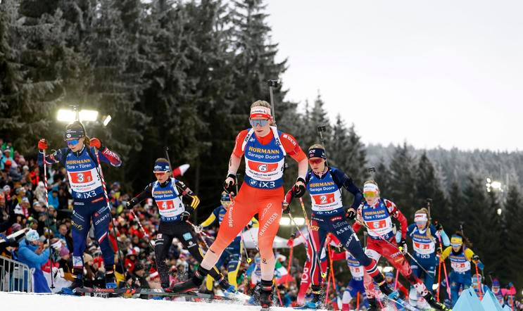 Start smíšené štafety dvojic SP v Novém Městě na Moravě