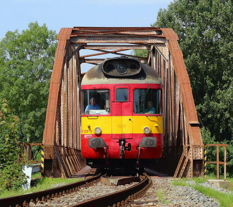 Motorový vůz Krokodýl