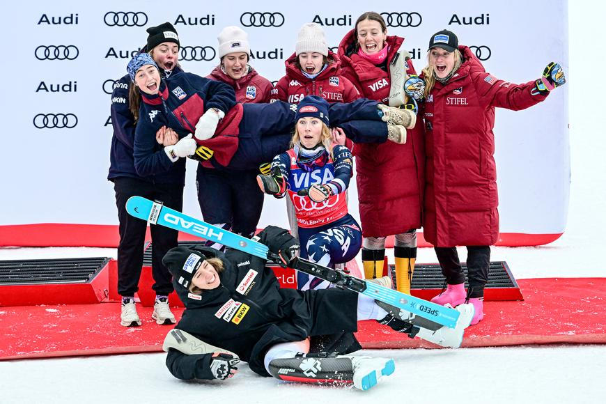 Shiffrinová se ve Špindlu zapsala do historie. Překonala největší lyžařské legendy