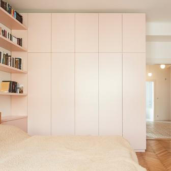 Letná má svůj rytmus, atmosféru i historii – a právě na tyto kvality architekti ze studia 0,5 Studio vědomě navázali. 