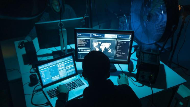 Ilustrační snímek / IT expert / Hacker / Počítač / Internet / Zahraniční / Informace / Síťě / Internet / Hrozba / Dezinformace