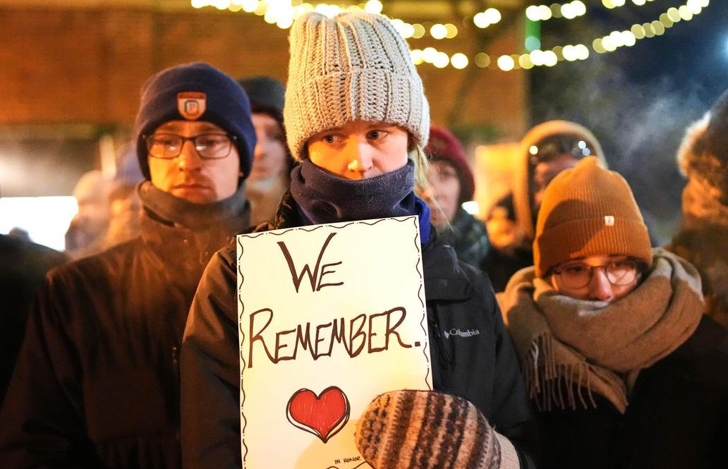 Smrt Alexe Prettiho šokuje Ameriku: tragédie, která ukazuje rozdělenou zemi