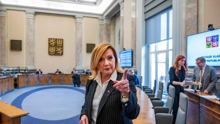 ČR-vláda-hospodářství-rozpočet-2026-FASTPIX