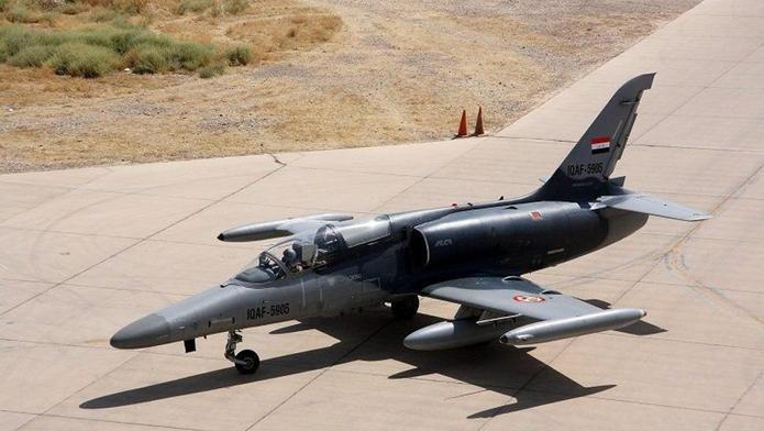 I tento původně český bitevník L-159 Alca se nakonec stal součástí vzdušných sil Iráku.