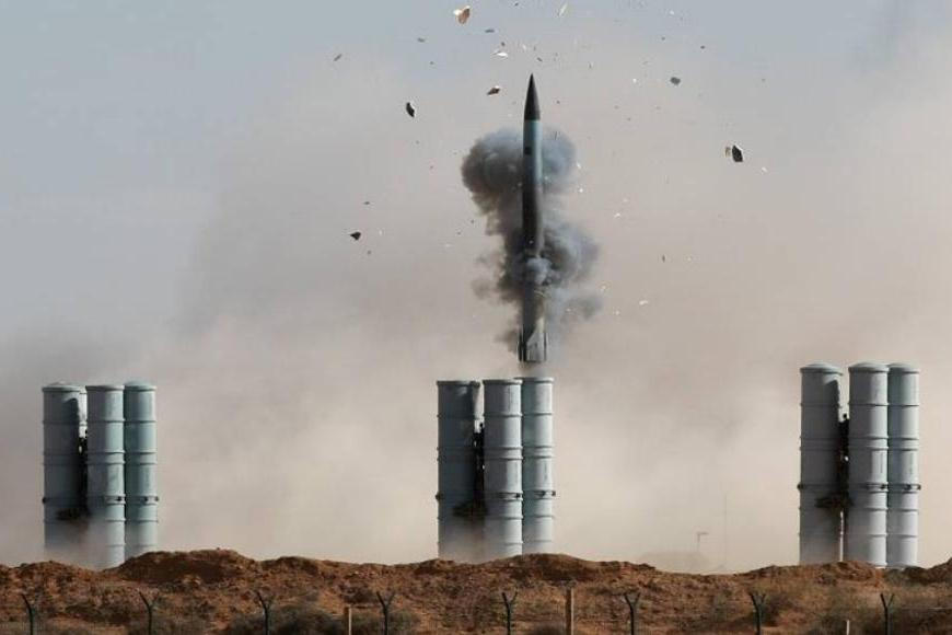 Ukrajinci se musí přizpůsobit vypočítavé taktice Rusů. Šrot „zombie“ je stojí příliš