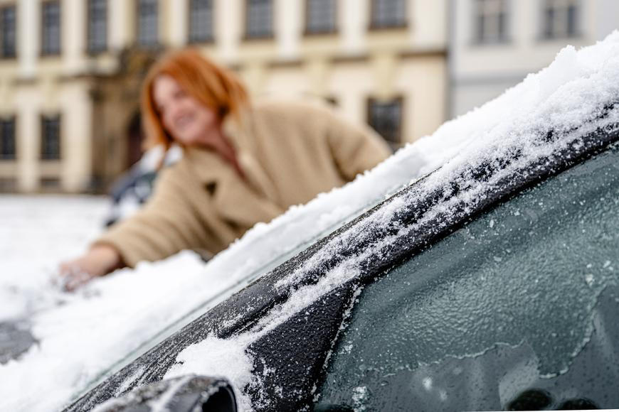 Místo deště sníh. Česko čeká razná změna počasí, meteorologové řekli, kdy nastane