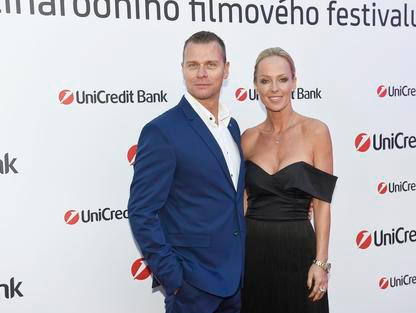 Zuzana Belohorcová, Vlasta Hájek