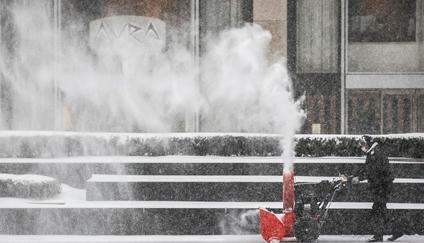 Major winter storm spreads across a large swath of the United States