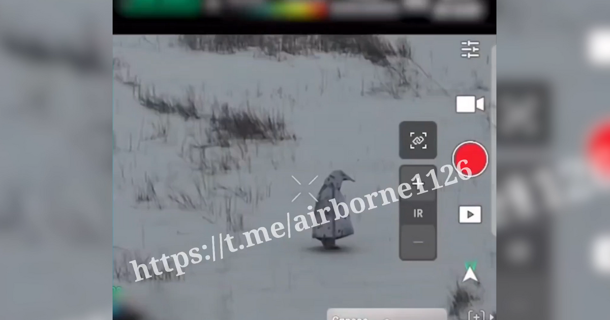 Ukrajinci odhalili ruského „tučňáka“. Za bizarním výjevem stojí promyšlená strategie