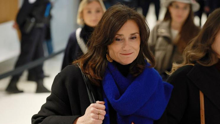 Former French senator on trial in MP drugging case, at Paris court