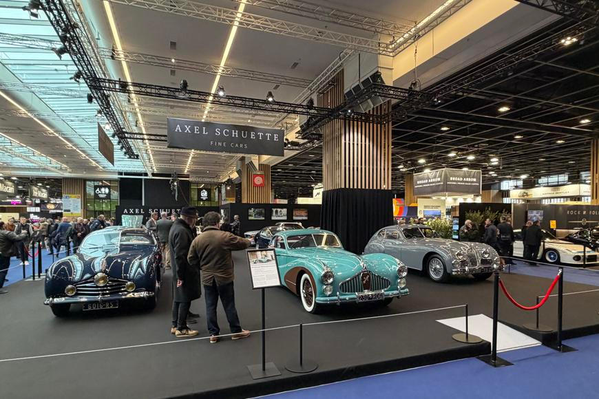 Tři Talboty z Chropyně ozdobou Paříže. Na Retromobile se poprvé vystavují všechny